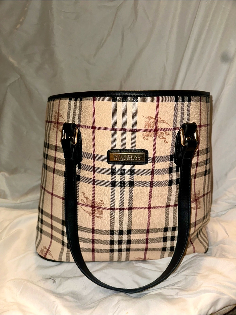 Burberry Beige Plaid Tote with Black Trim - Picture 2 of 5